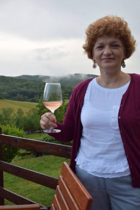 Un vin…by Mirela Coman la Spectacular Wine Trip by Liliac